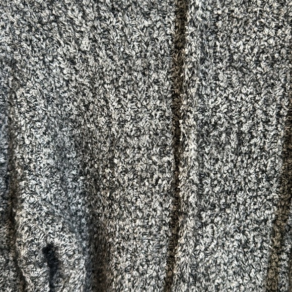 Urban outfitters hoodie - Picture 2 of 6